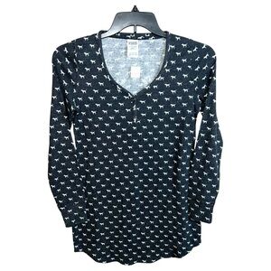 Pink Victoria Secret Sleepwear Shirt Top Women’s Size S Gray White Dogs
